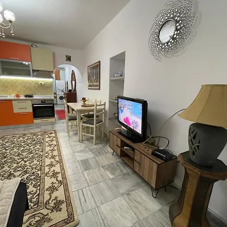 Apartment Ferit Xhajko *